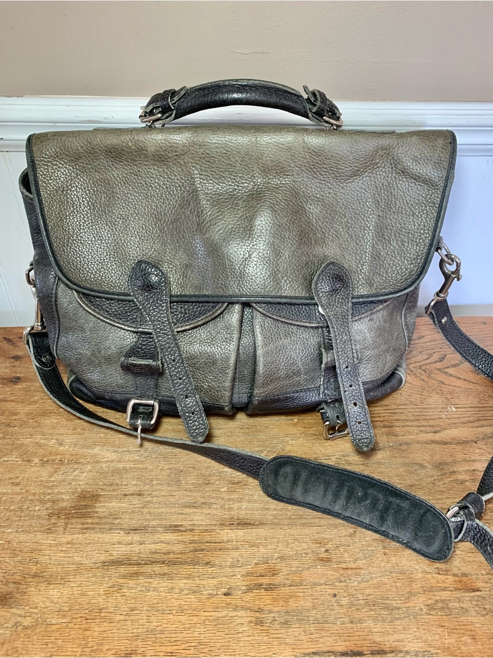 VTG Mulholland Brothers Brown/Gray Pebble Leather Messenger Bag Satchel